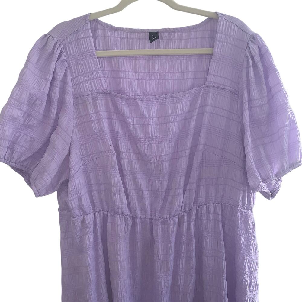 SHEIN women’s short-sleeve smocked midi dress
